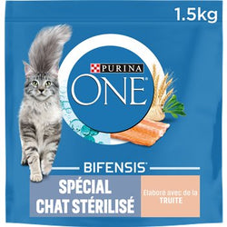 Croquettes chat purina one chat stérilisé truite/ble 1.5kg